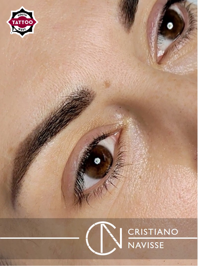 Trucco permanente - sopracciglia donna
